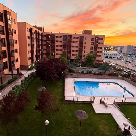 Deyanira Suite, Aeropuerto, Ifema Madrid Kültér fotó