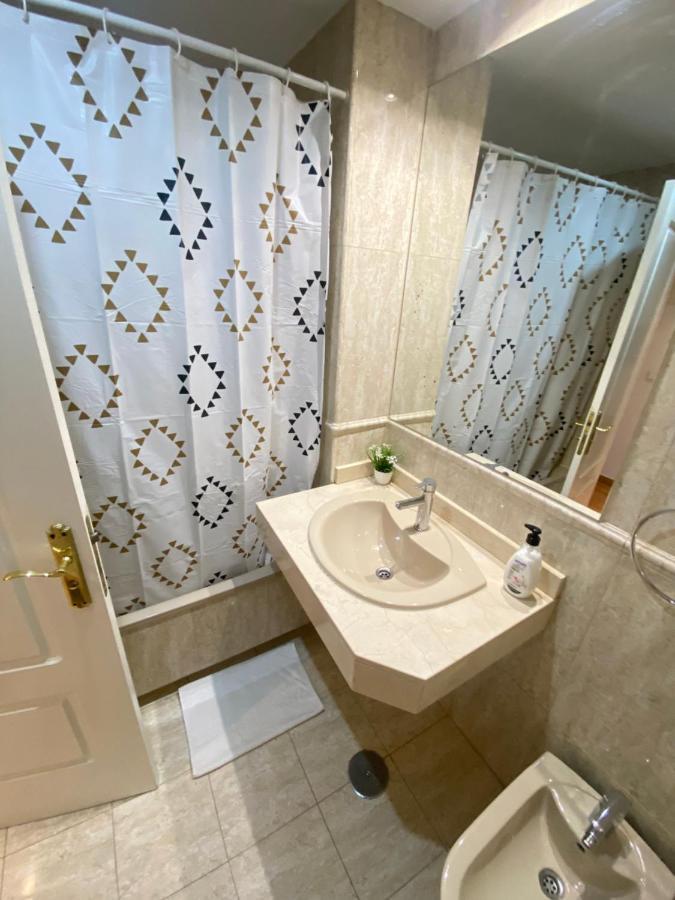 Deyanira Suite, Aeropuerto, Ifema Madrid Kültér fotó