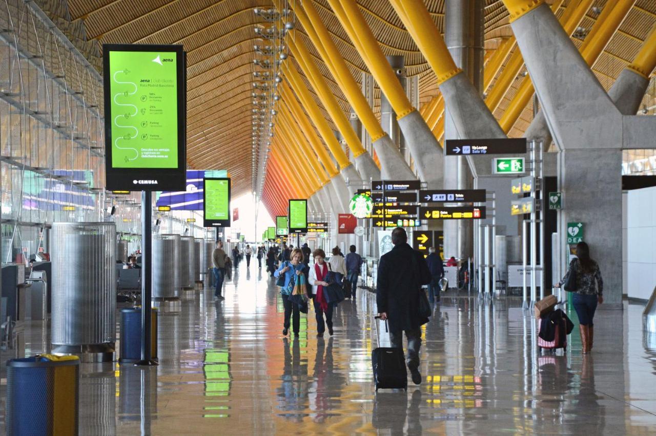 Deyanira Suite, Aeropuerto, Ifema Madrid Kültér fotó