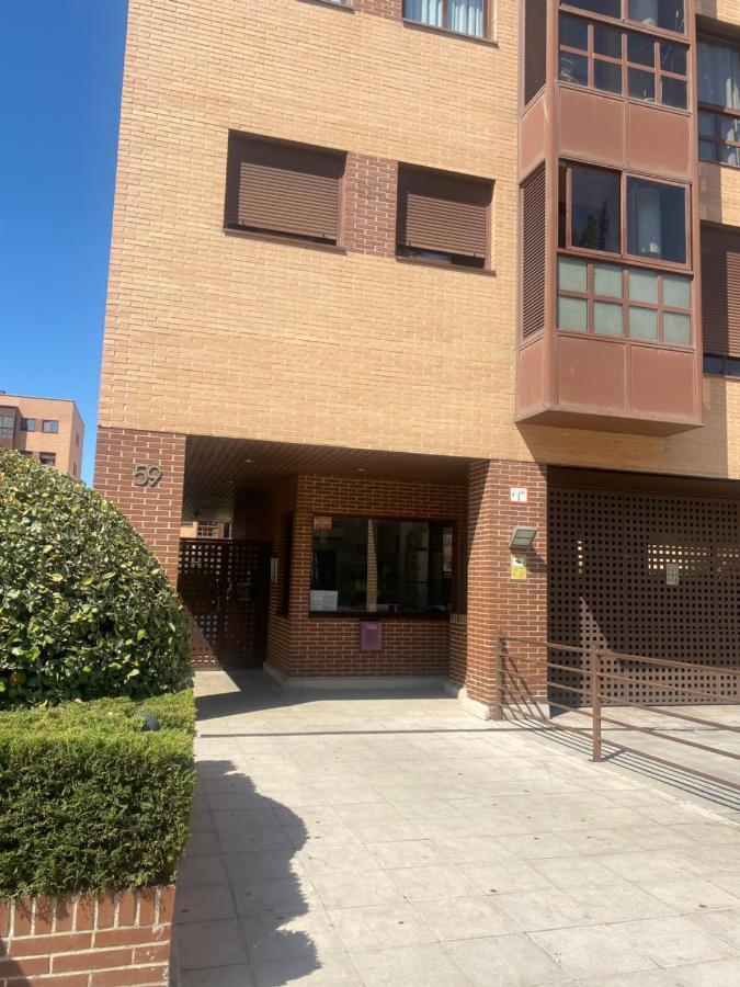 Deyanira Suite, Aeropuerto, Ifema Madrid Kültér fotó